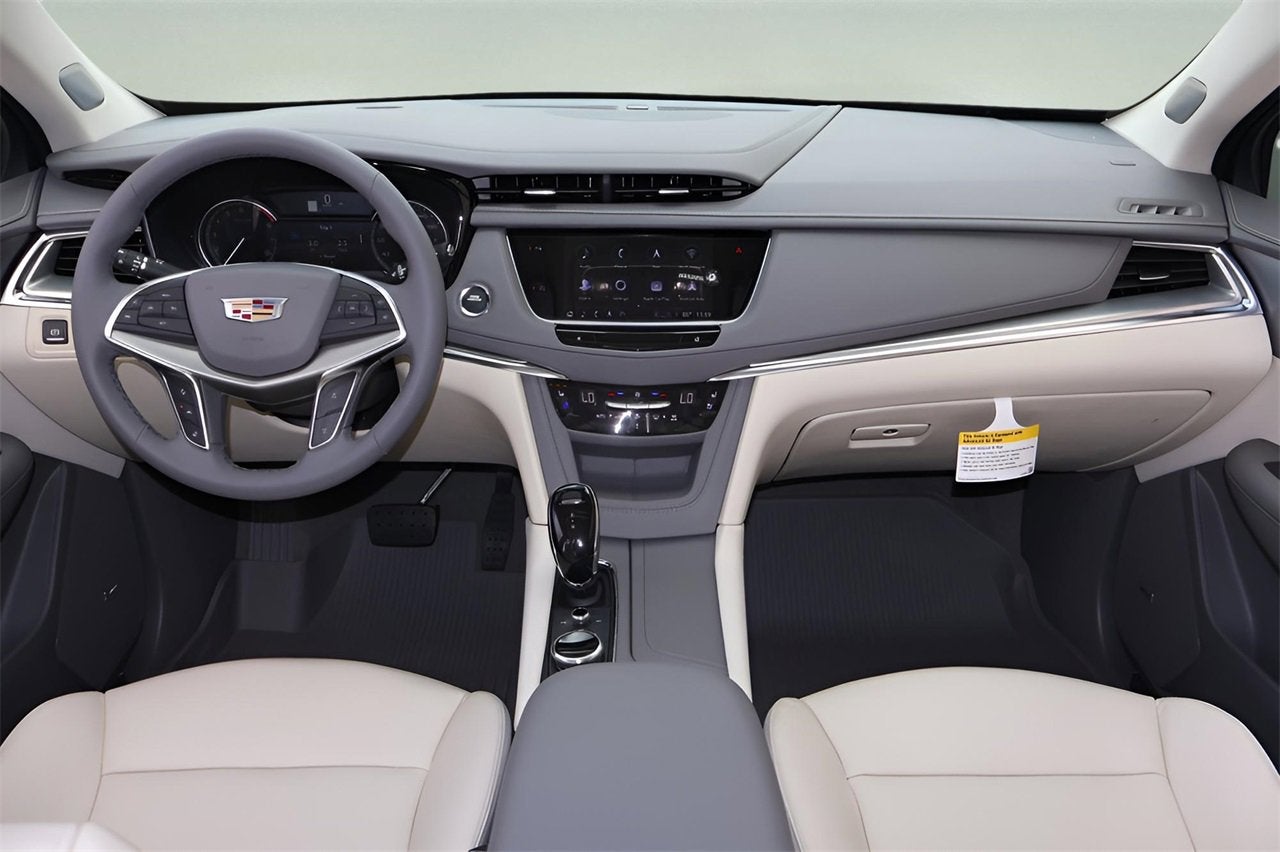 2025 Cadillac XT5 Premium Luxury