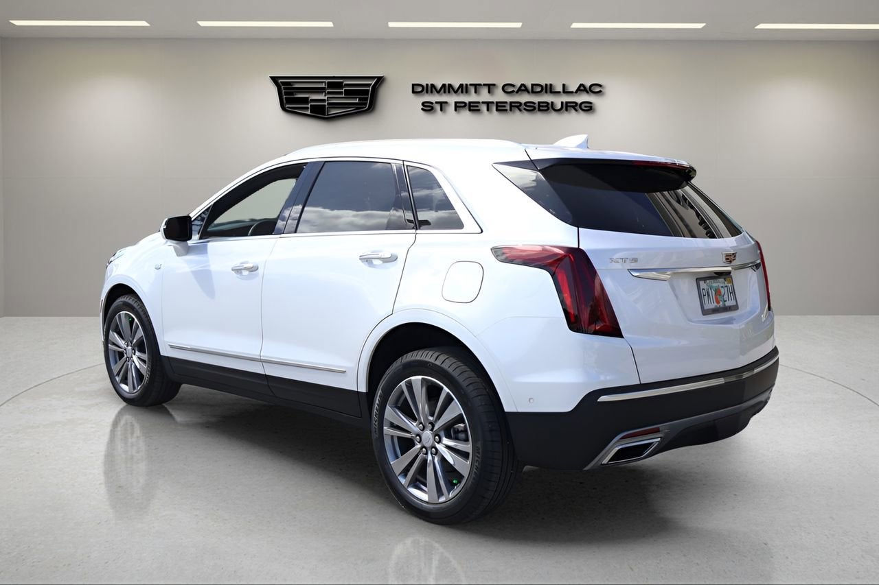 2026 Cadillac XT5 Premium Luxury