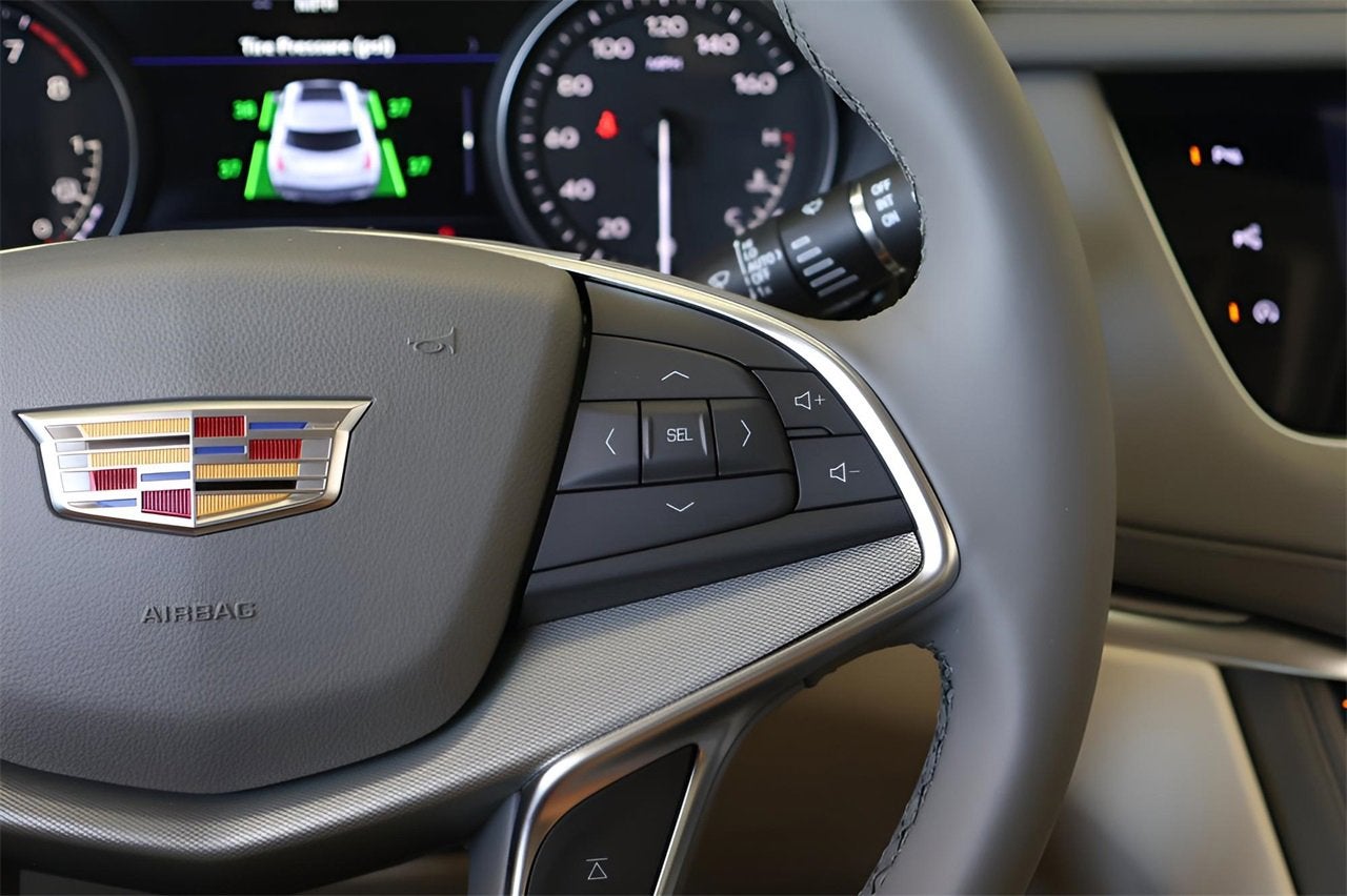 2026 Cadillac XT5 Premium Luxury