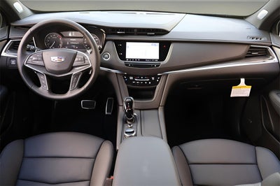 2025 Cadillac XT5 Sport