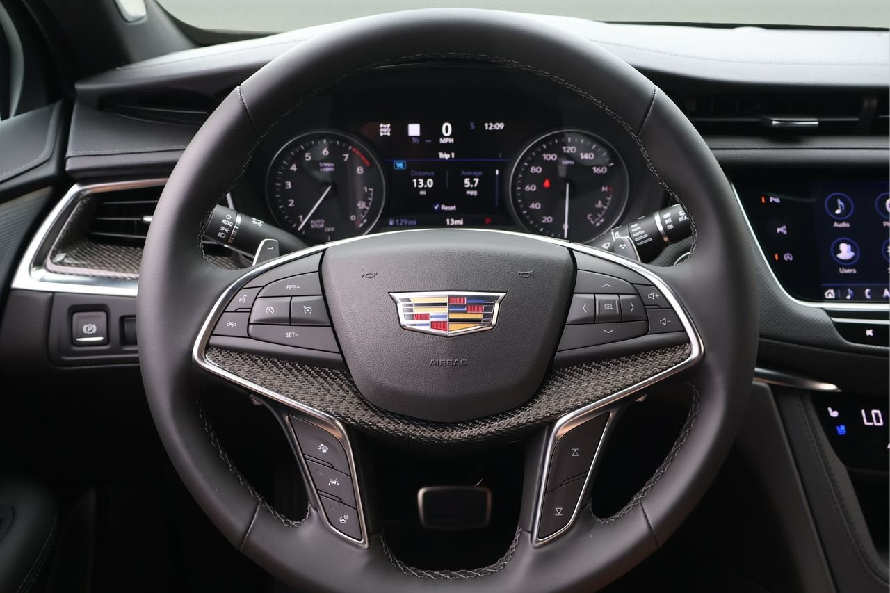 2026 Cadillac XT5 Sport