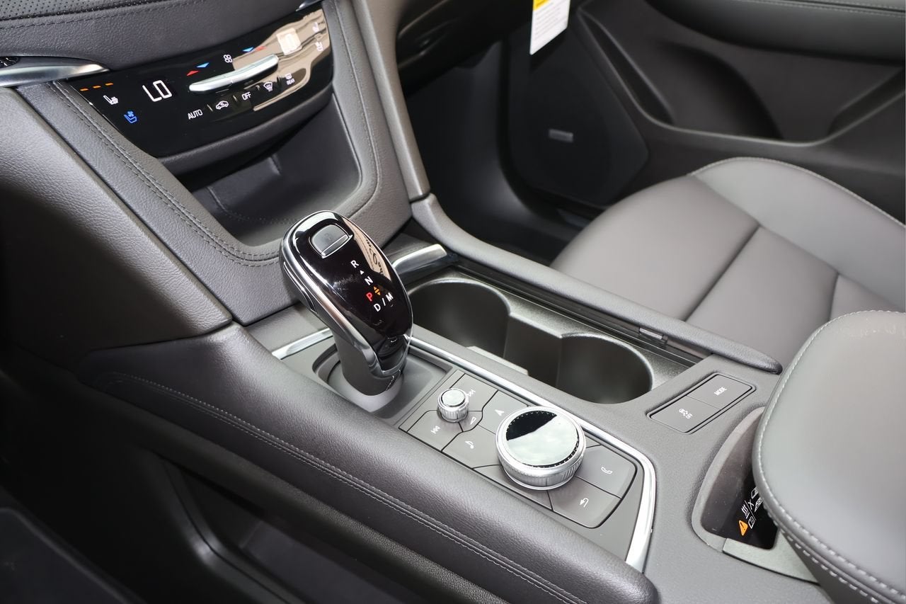 2026 Cadillac XT5 Sport