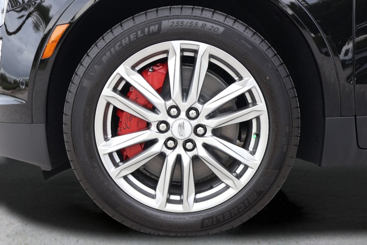 2026 Cadillac XT5 Sport
