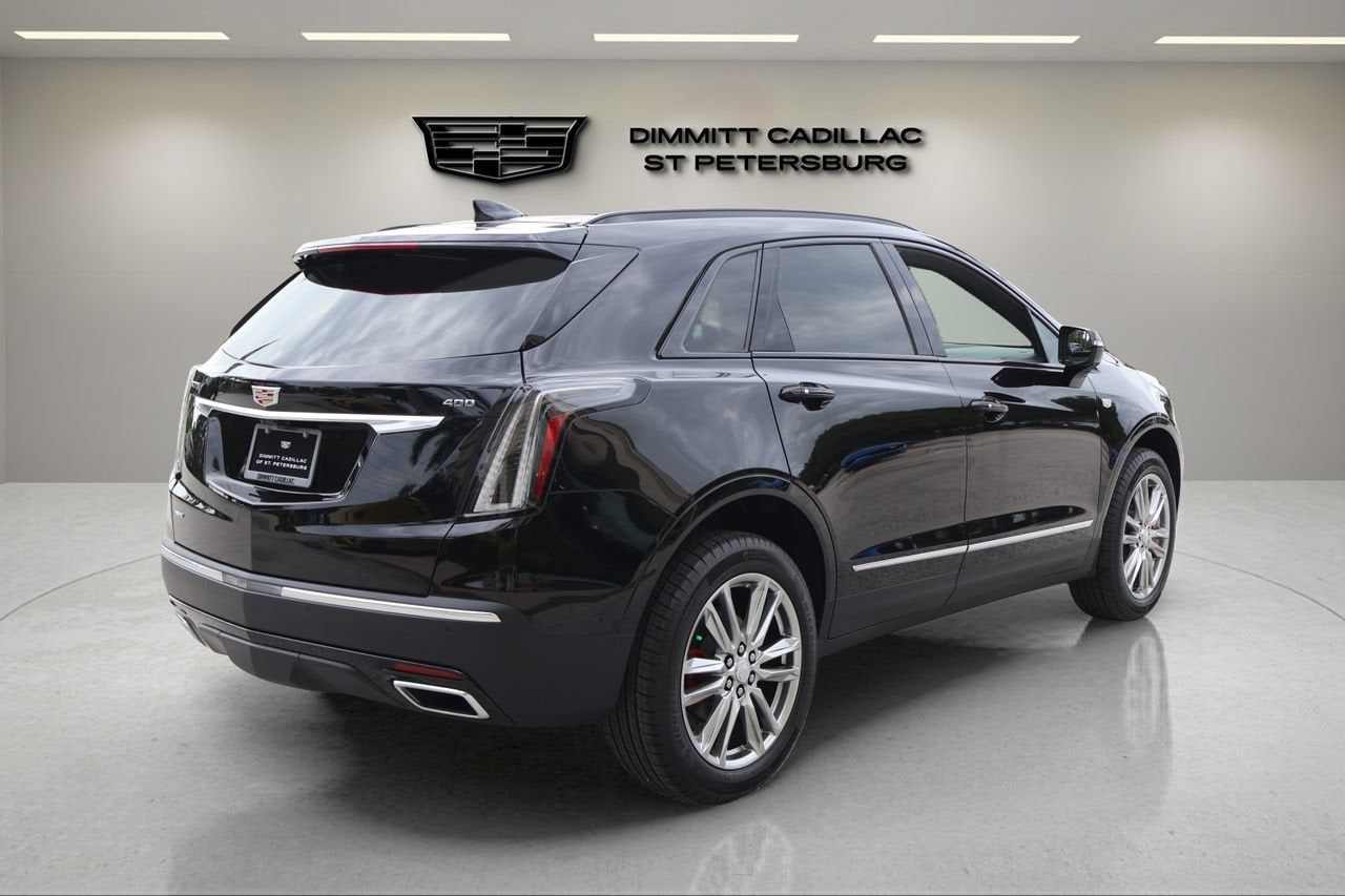 2026 Cadillac XT5 Sport
