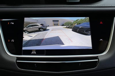 2025 Cadillac XT6 Luxury