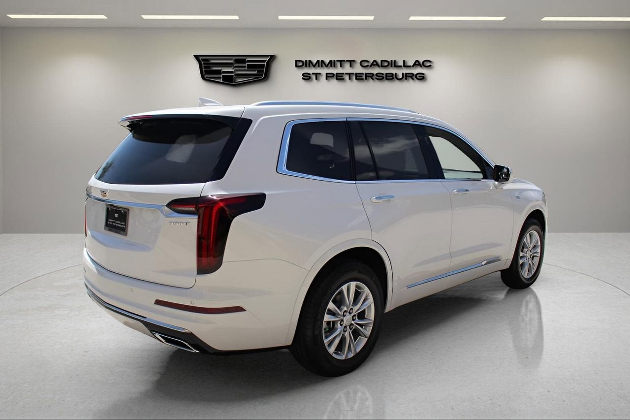 2025 Cadillac XT6 Luxury