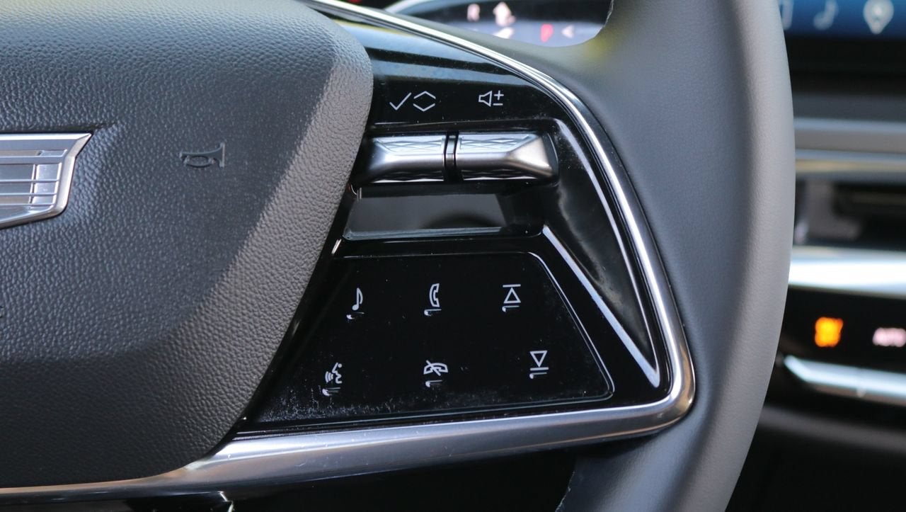 2024 Cadillac LYRIQ Tech
