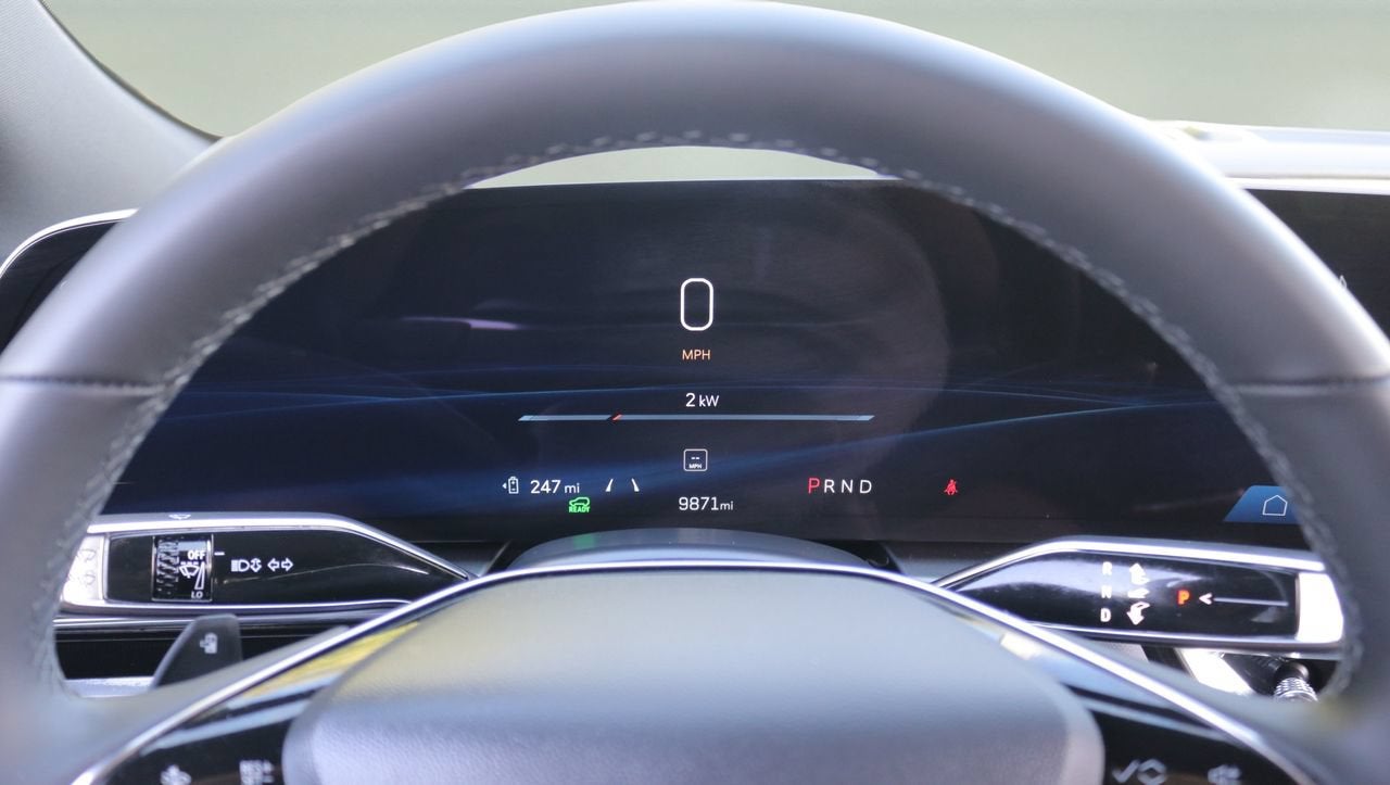 2024 Cadillac LYRIQ Tech
