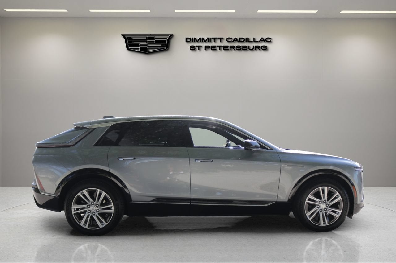 2024 Cadillac LYRIQ Tech
