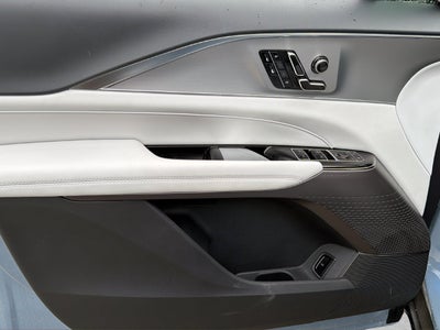 2027 Cadillac LYRIQ Luxury