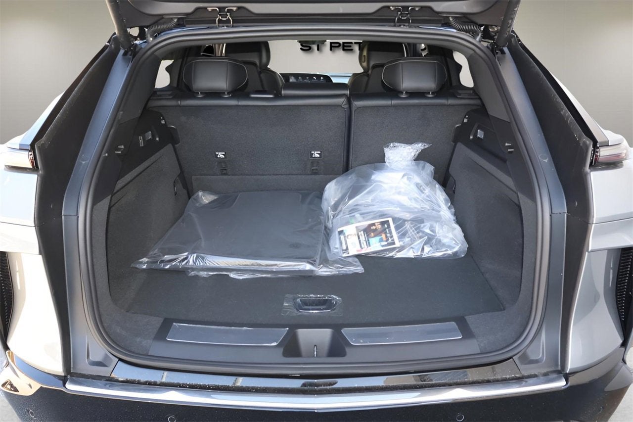 2026 Cadillac LYRIQ Luxury