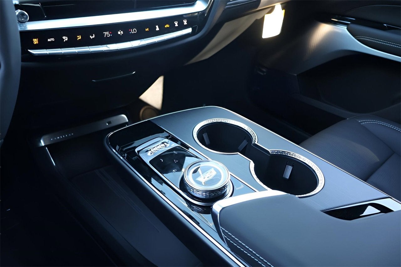 2026 Cadillac LYRIQ Premium Luxury