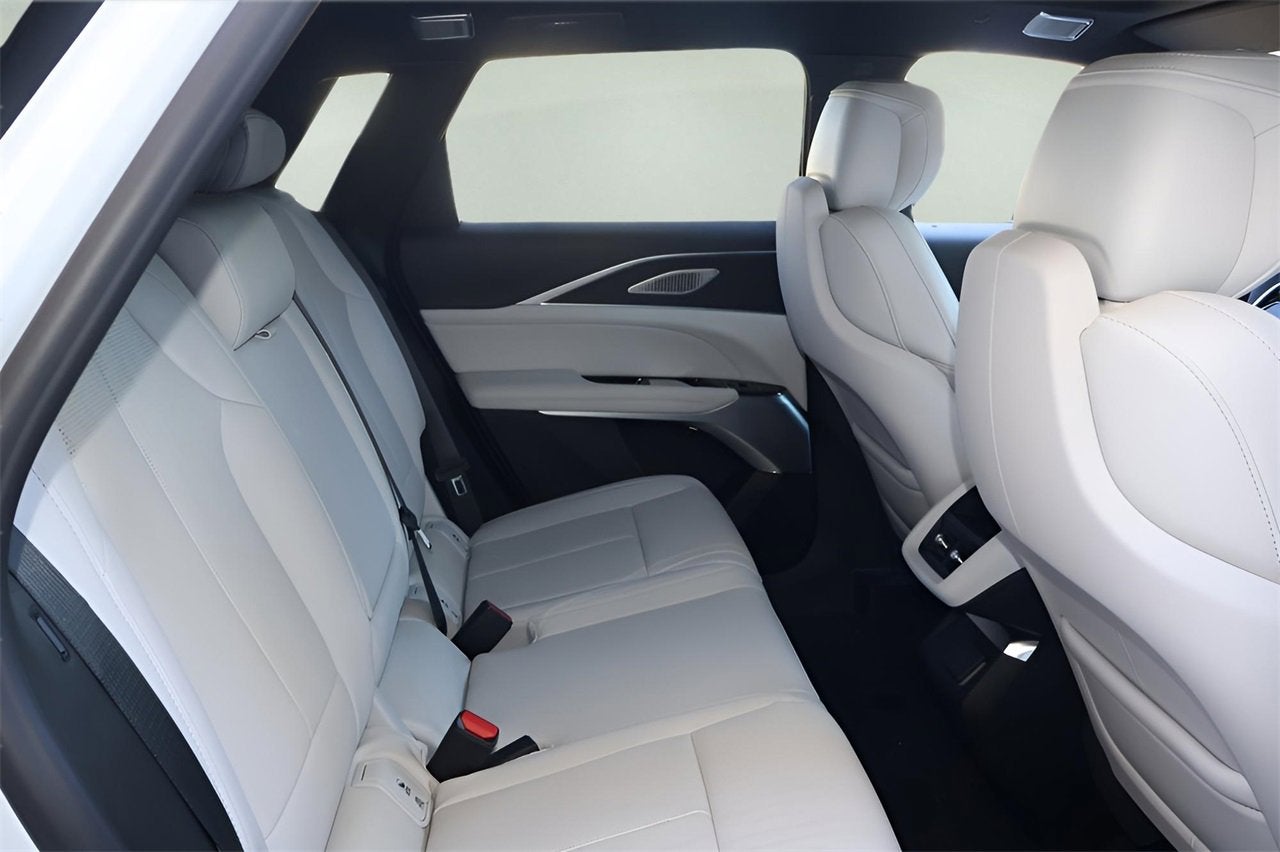 2026 Cadillac LYRIQ Premium Luxury