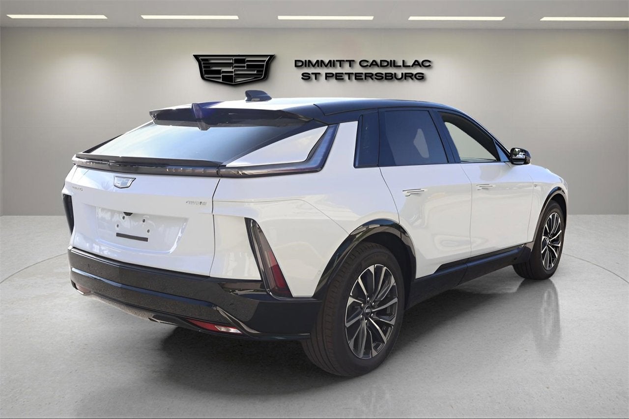 2026 Cadillac LYRIQ Sport