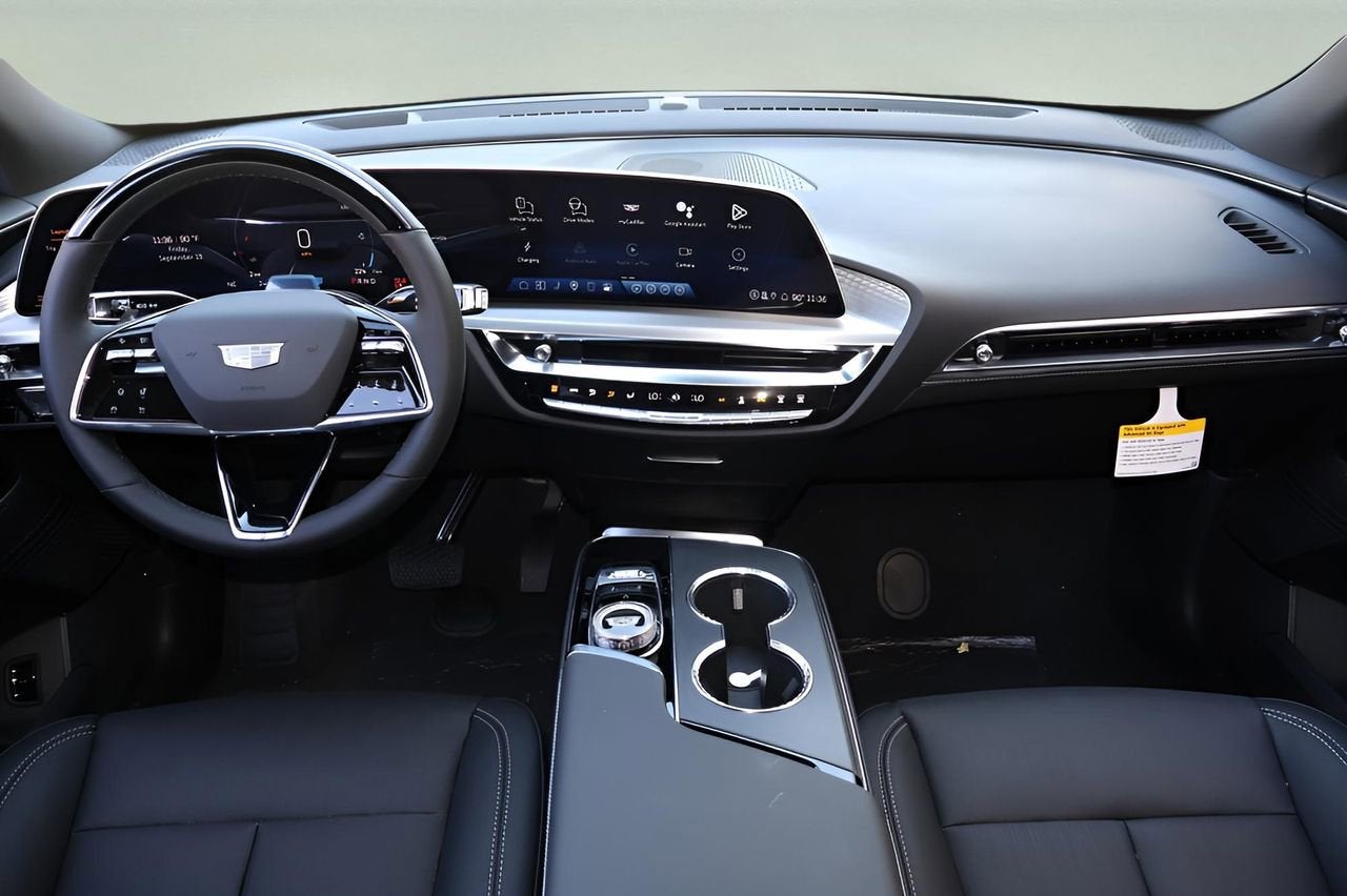 2026 Cadillac LYRIQ Sport