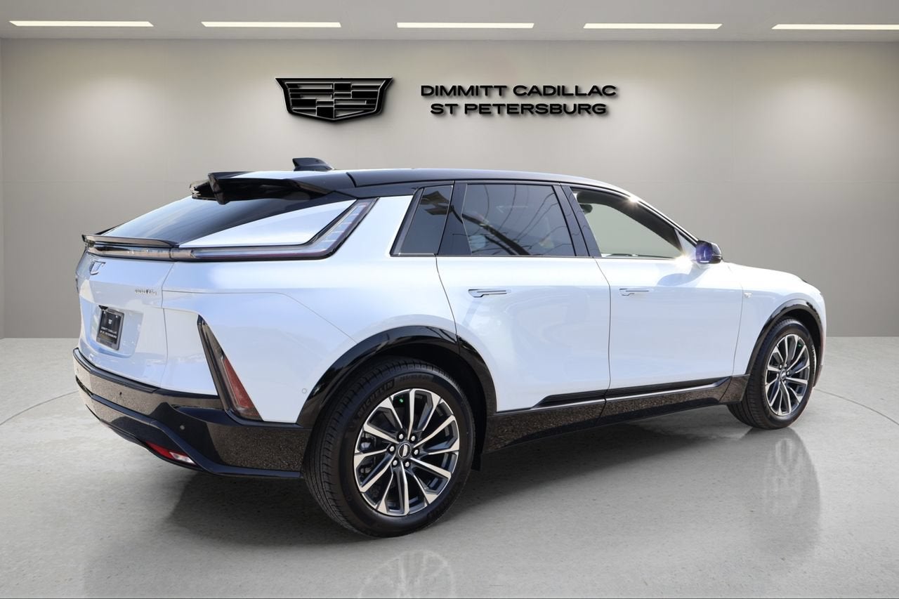 2026 Cadillac LYRIQ Sport