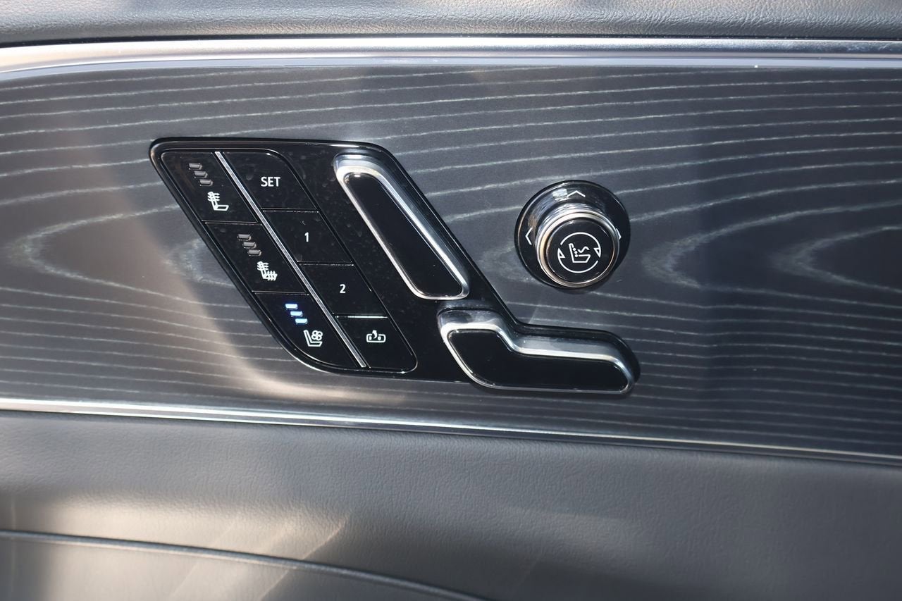 2026 Cadillac LYRIQ Premium Sport