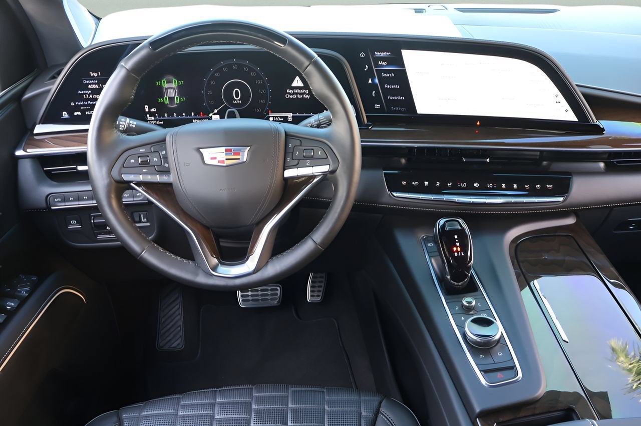 2024 Cadillac Escalade ESV Sport Platinum