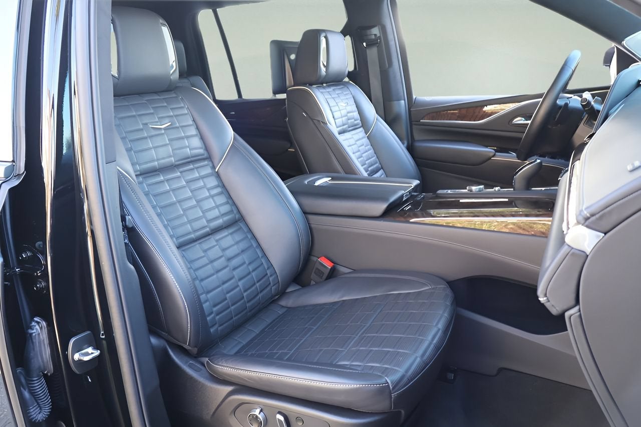 2024 Cadillac Escalade ESV Sport Platinum