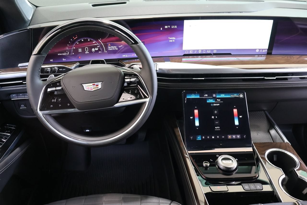 2026 Cadillac Escalade ESV Platinum Sport