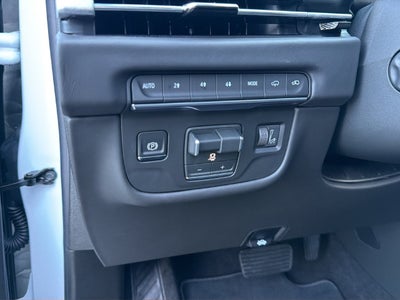 2027 Cadillac Escalade ESV Platinum Sport