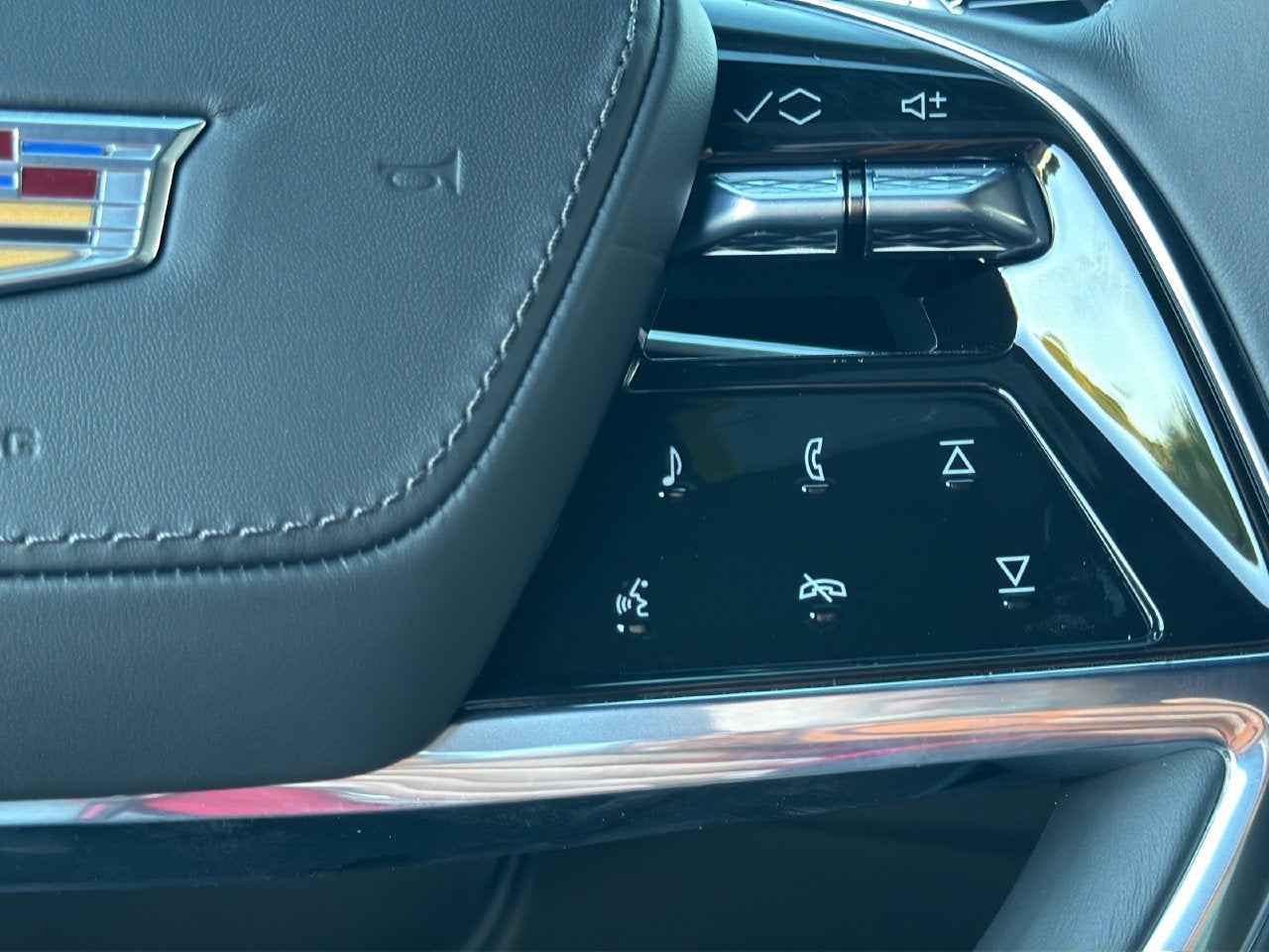 2027 Cadillac Escalade ESV Platinum Sport