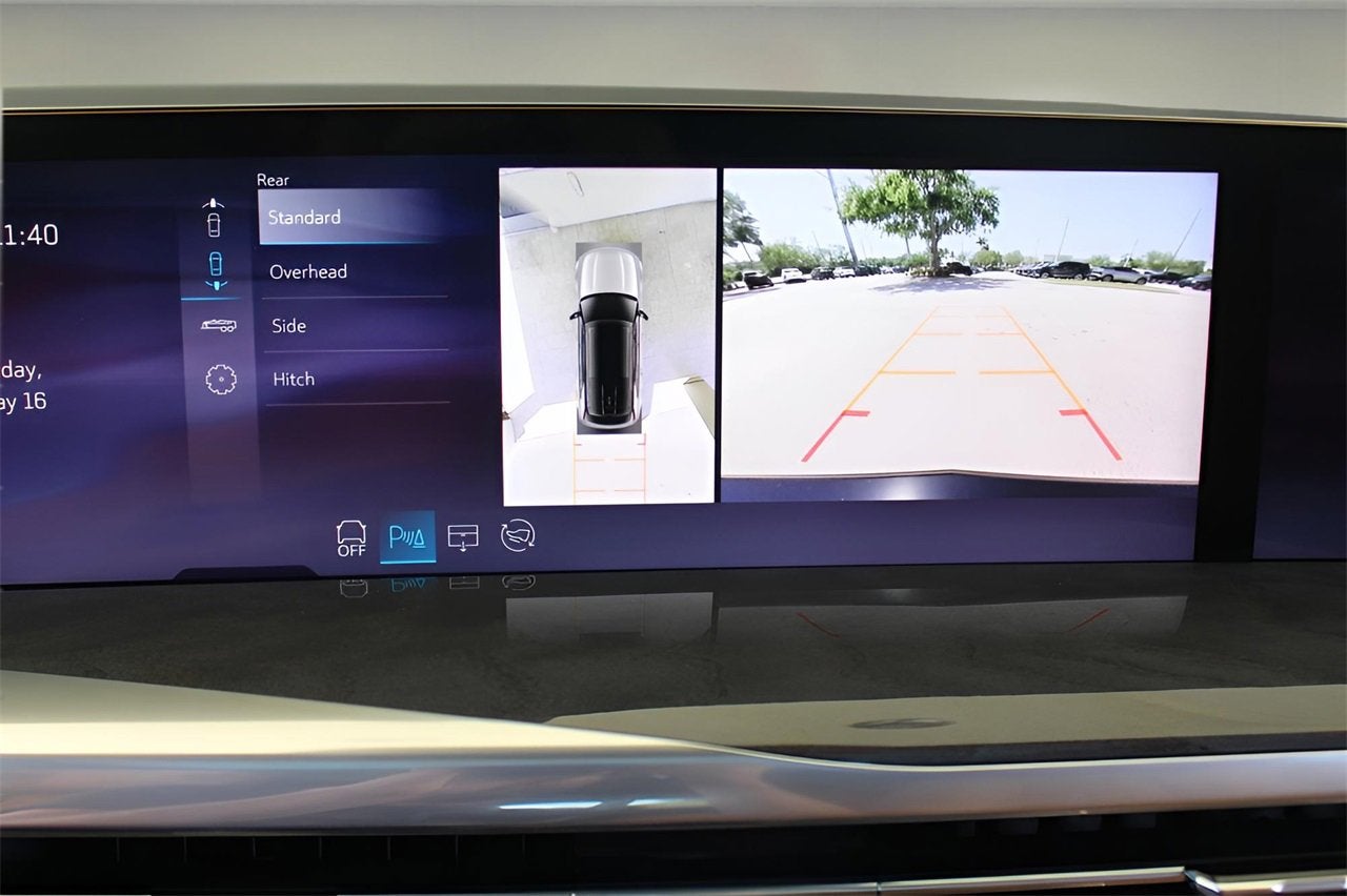 2025 Cadillac ESCALADE IQ Luxury 2