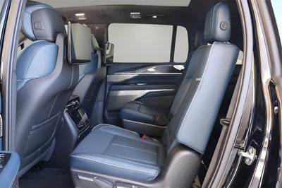 2025 Cadillac ESCALADE IQ Luxury 2