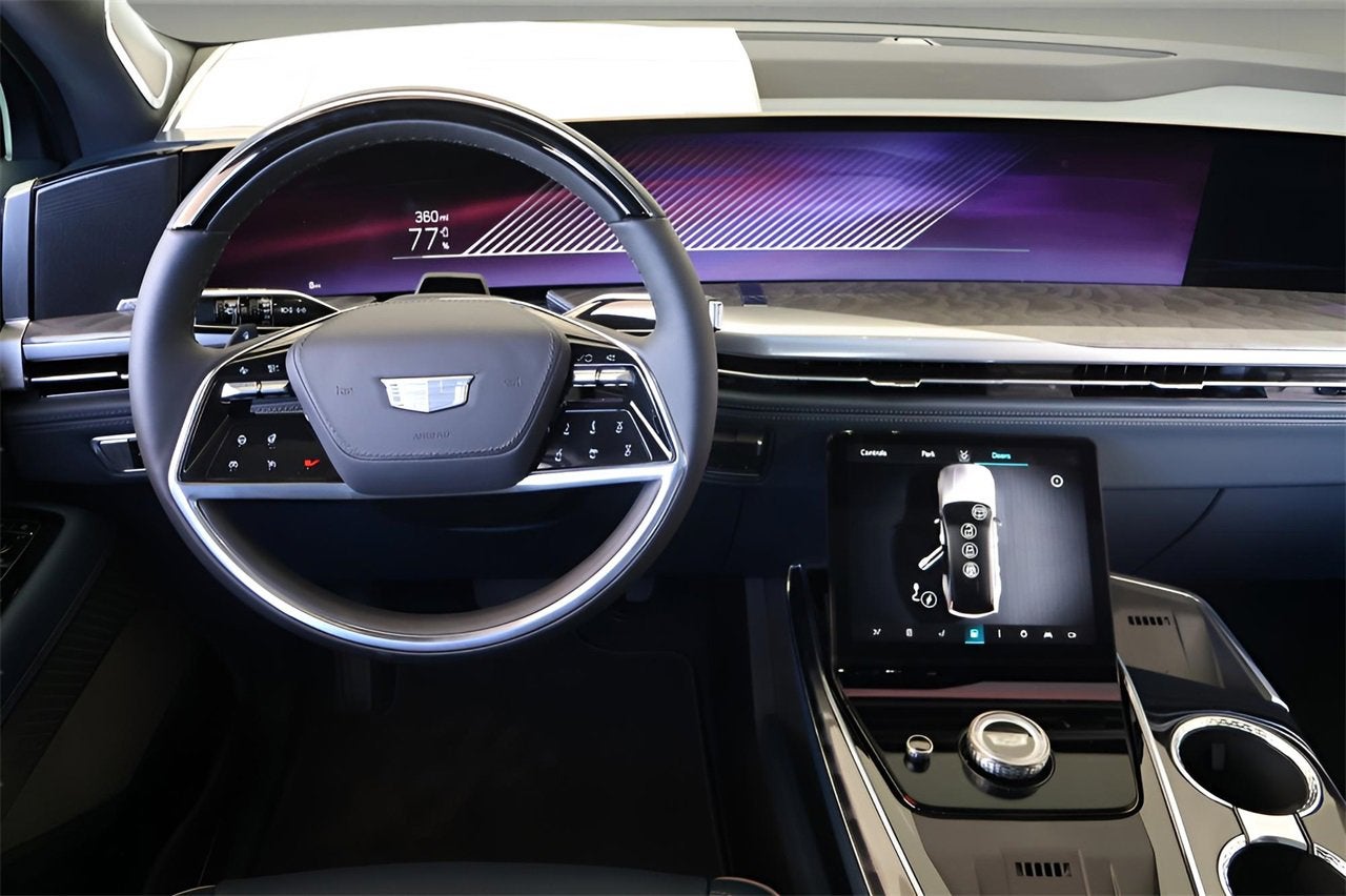 2025 Cadillac ESCALADE IQ Luxury 2