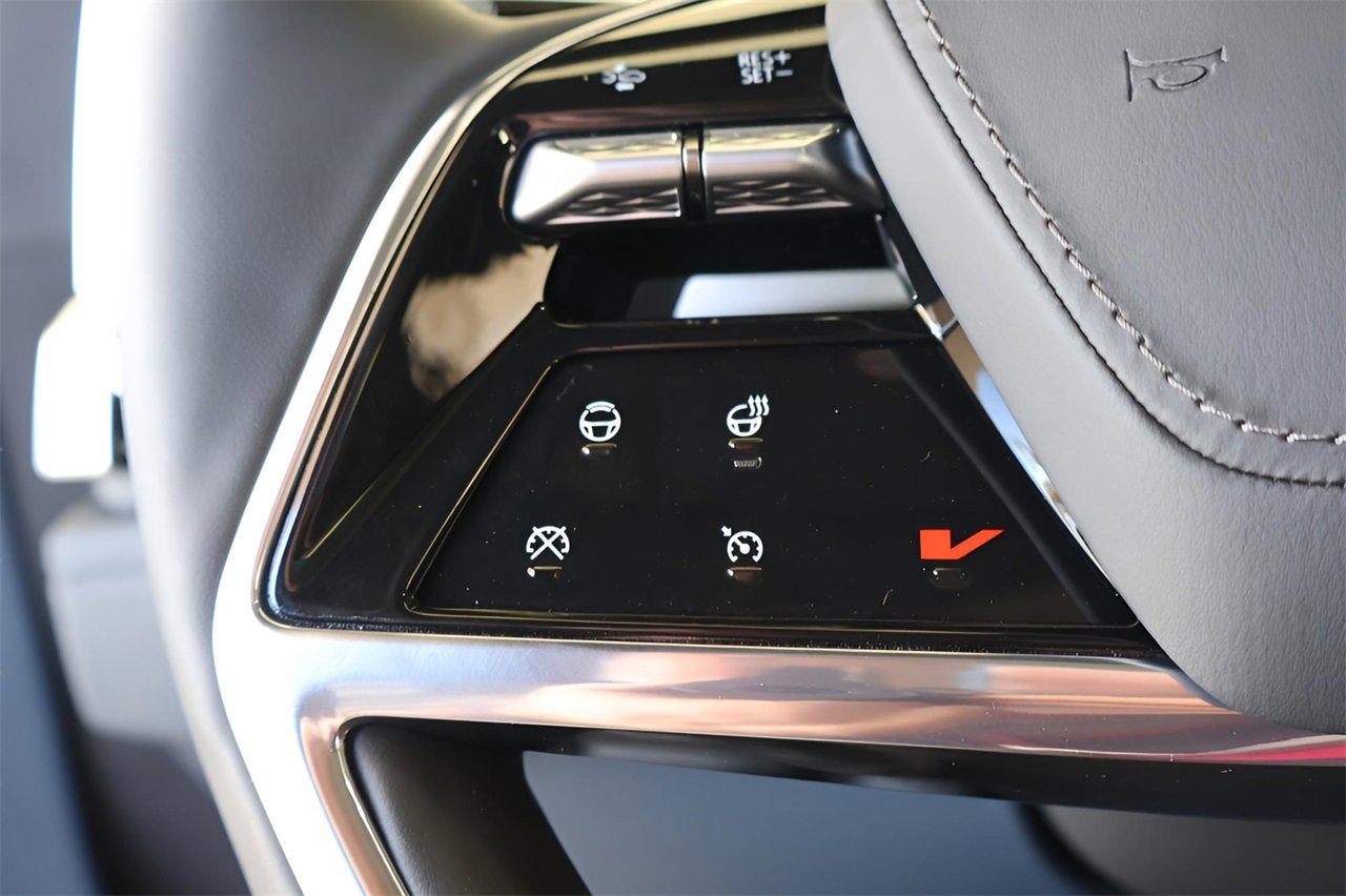 2025 Cadillac ESCALADE IQ Luxury 2