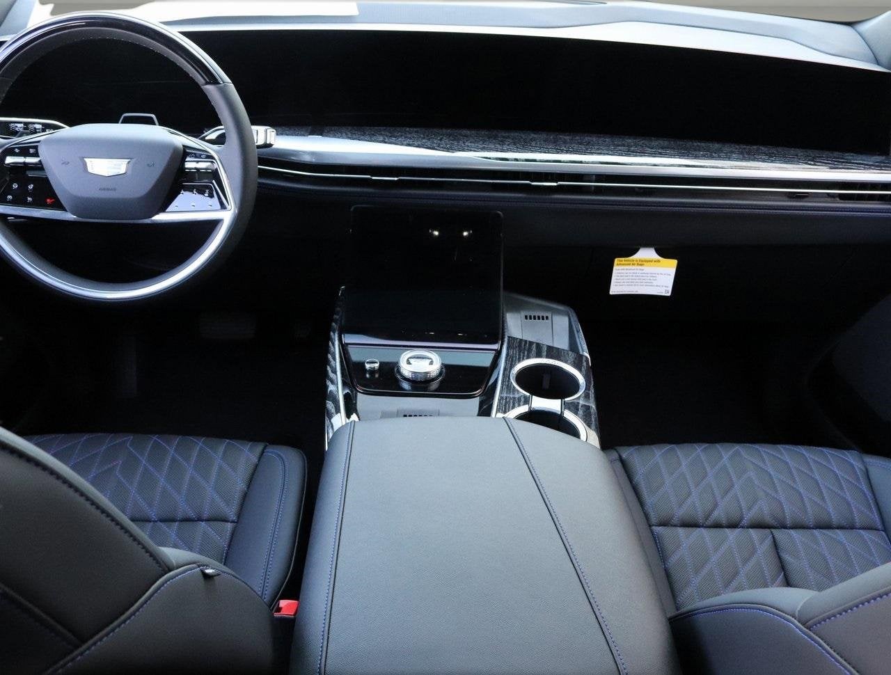 2025 Cadillac ESCALADE IQ Sport 1