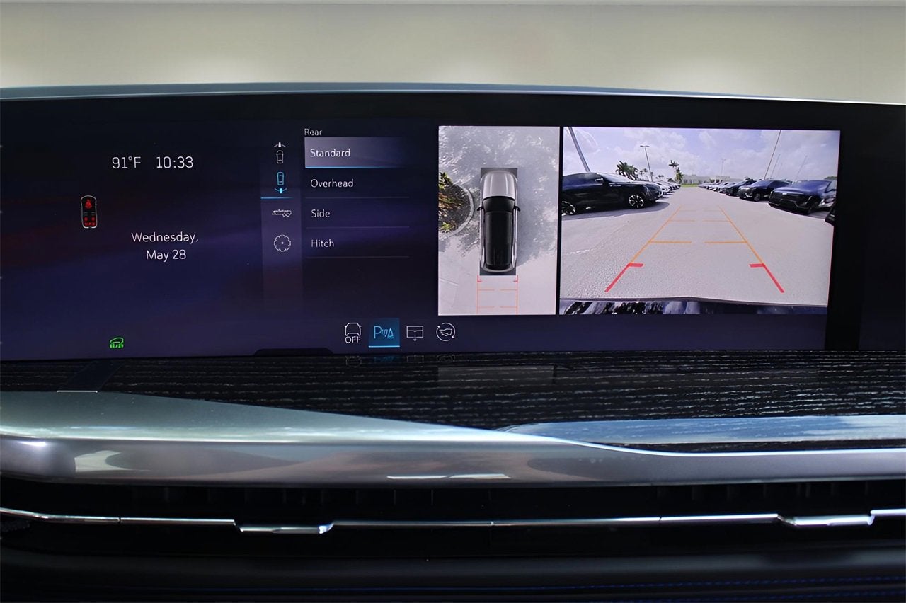 2025 Cadillac ESCALADE IQ Sport 1