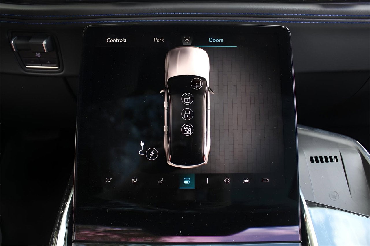 2025 Cadillac ESCALADE IQ Sport 1