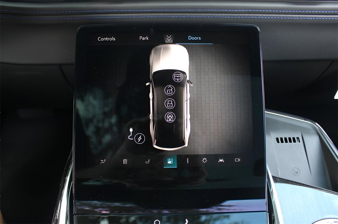 2025 Cadillac ESCALADE IQ Sport 1