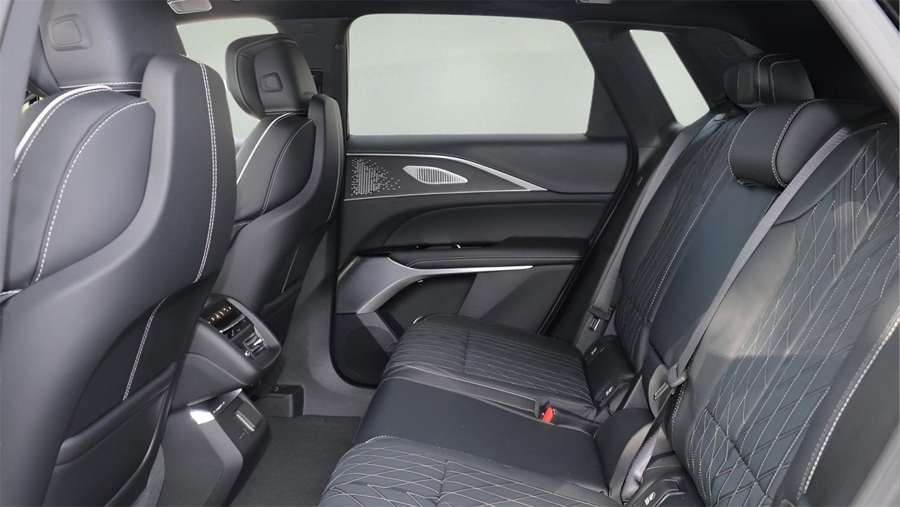 2026 Cadillac LYRIQ V-Series Premium