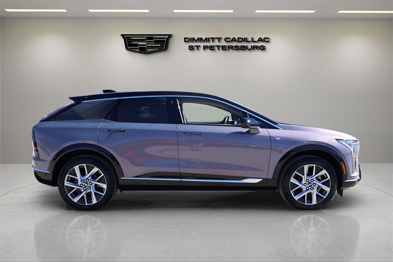 2026 Cadillac OPTIQ Luxury