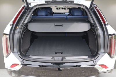 2027 Cadillac OPTIQ Premium Luxury