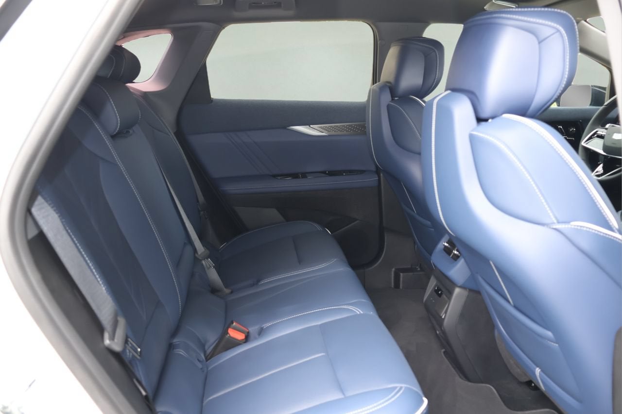 2027 Cadillac OPTIQ Premium Luxury