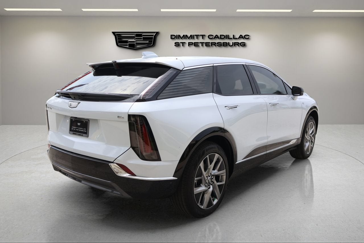 2027 Cadillac OPTIQ Premium Luxury