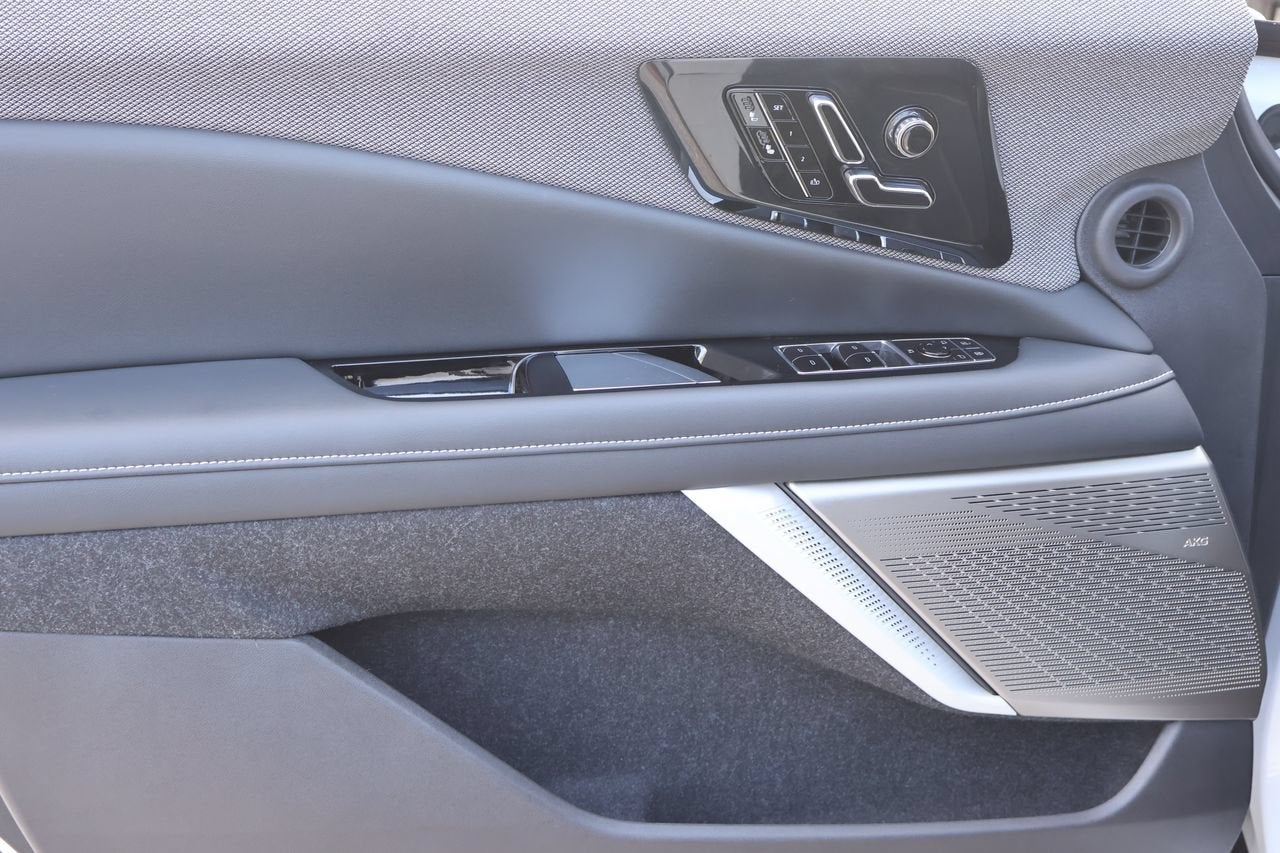 2027 Cadillac OPTIQ Sport