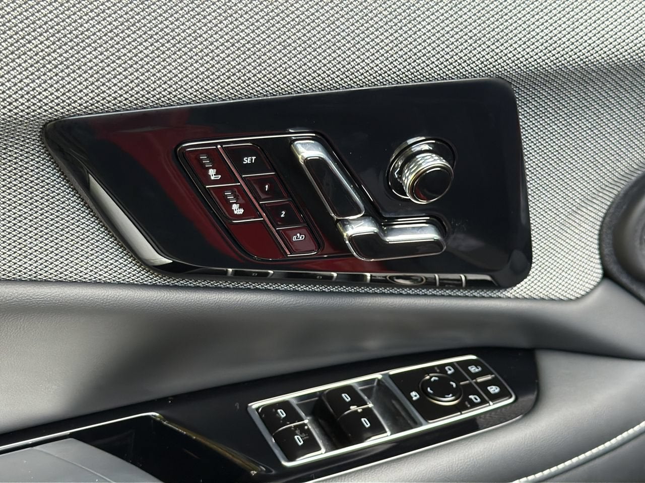 2027 Cadillac OPTIQ Sport