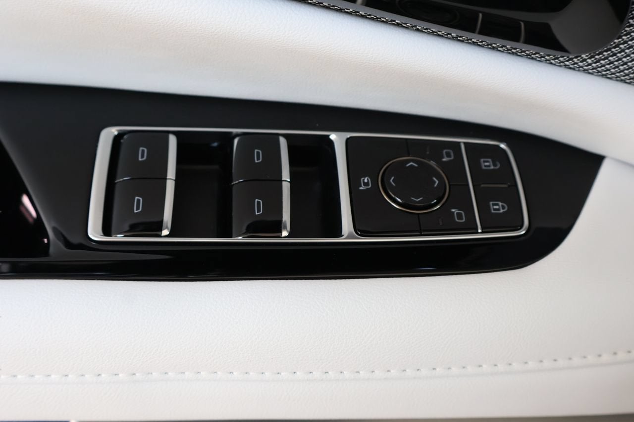 2025 Cadillac OPTIQ Sport 1