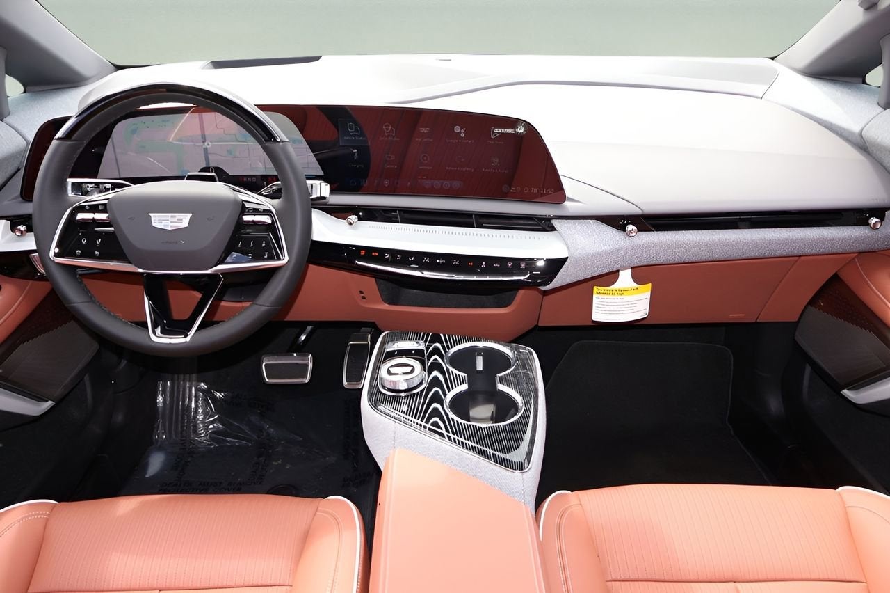 2026 Cadillac OPTIQ Premium Sport