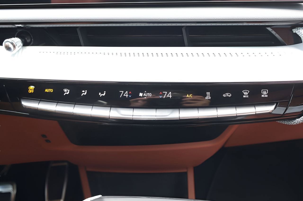 2026 Cadillac OPTIQ Premium Sport