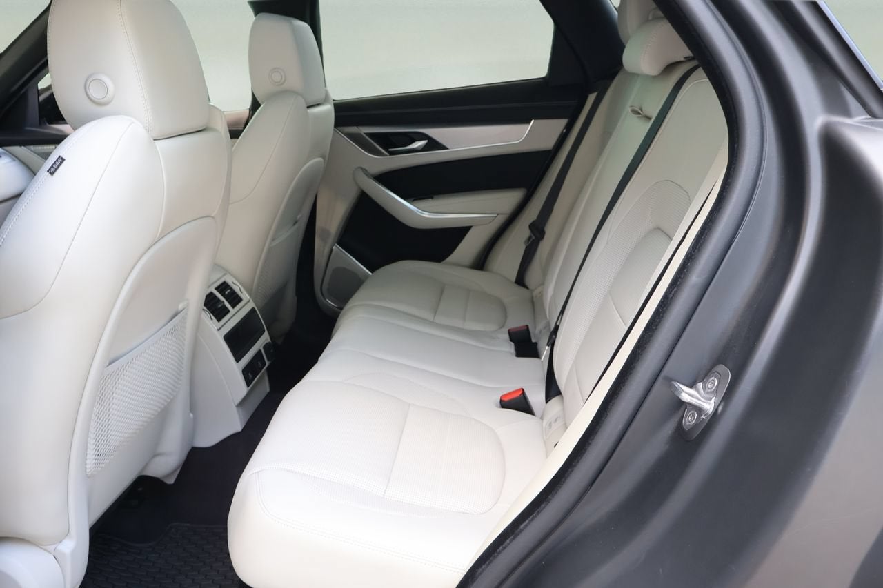 2024 Jaguar F-PACE R-Dynamic S