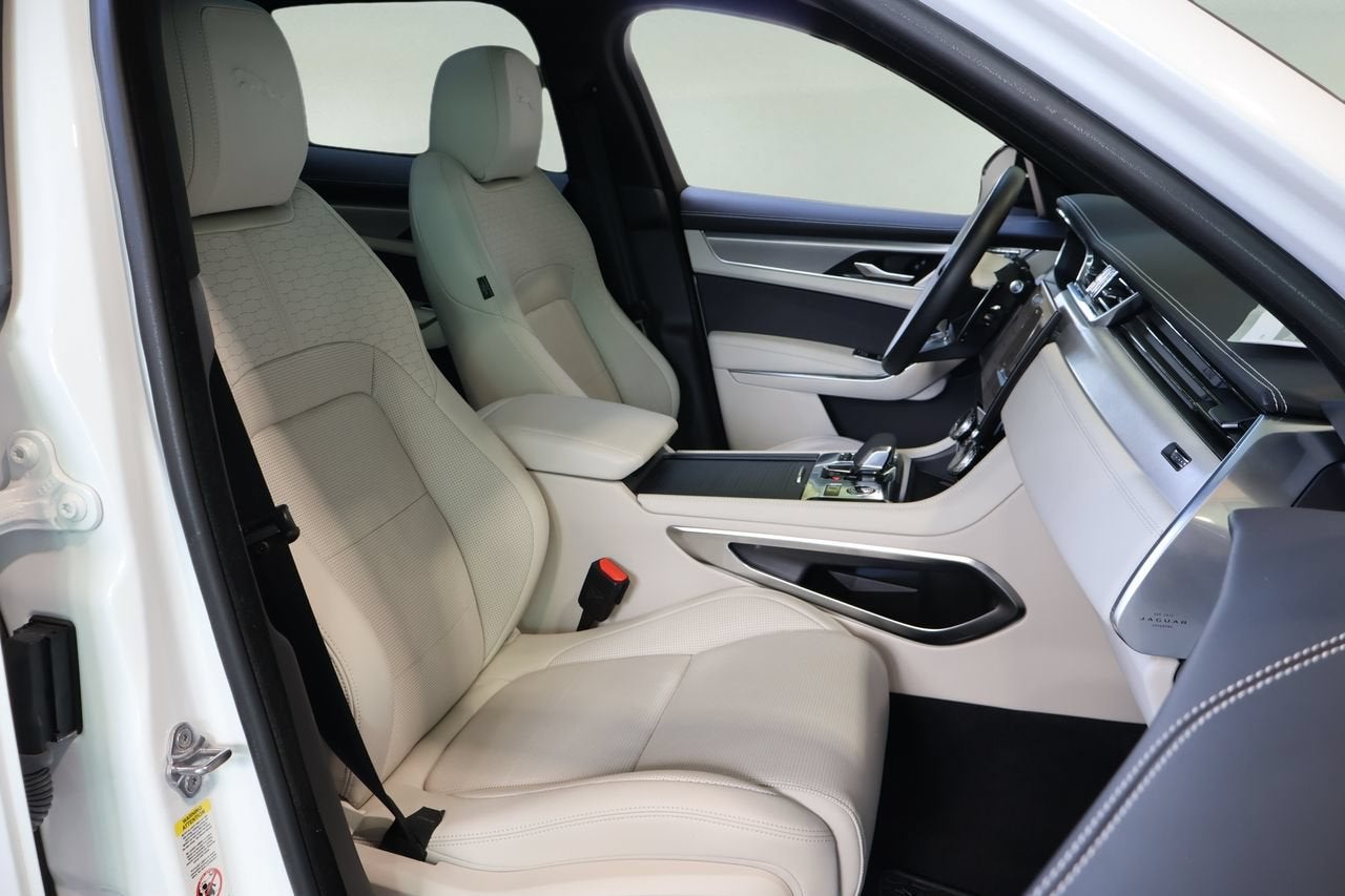 2024 Jaguar F-PACE R-Dynamic S