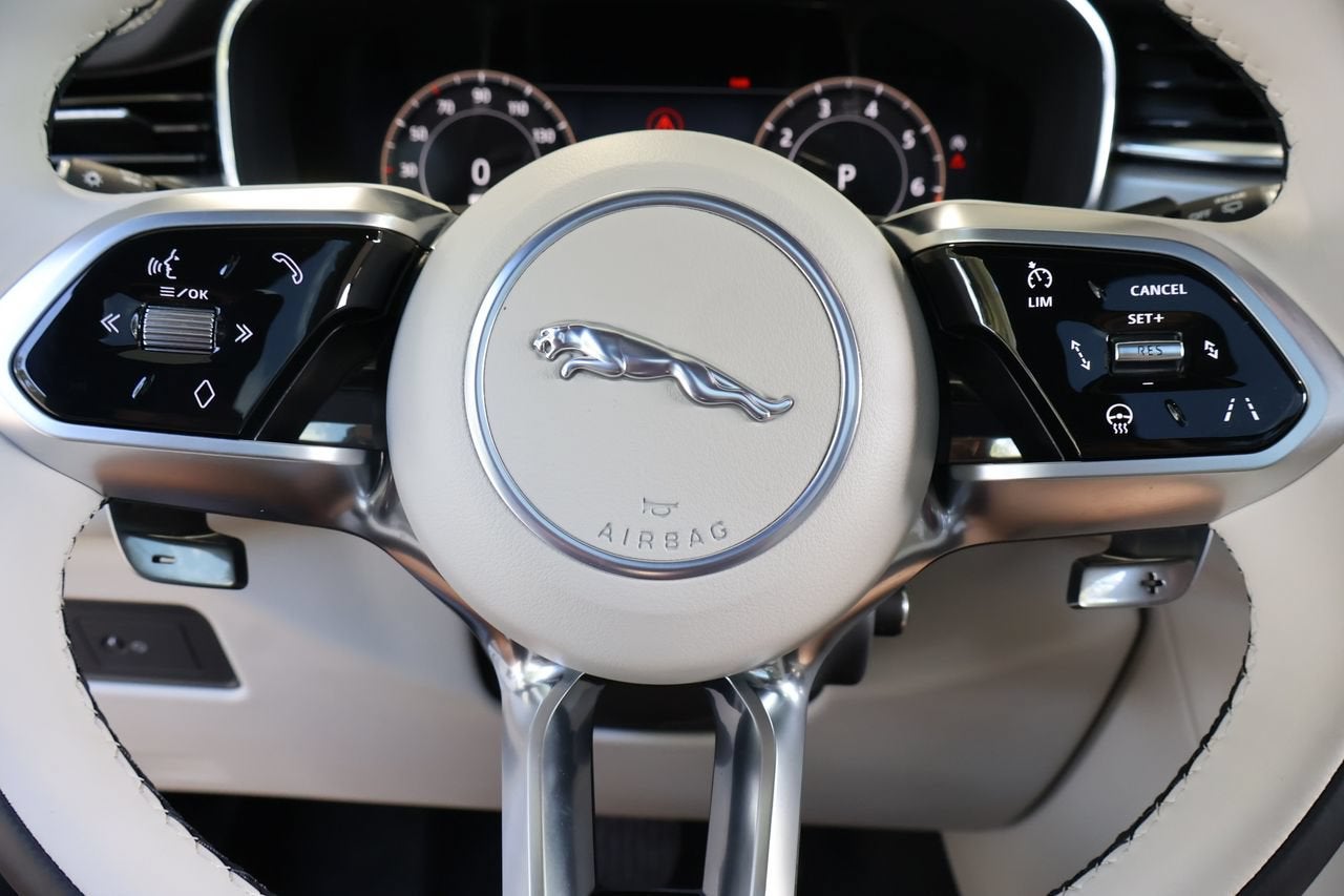 2024 Jaguar F-PACE R-Dynamic S
