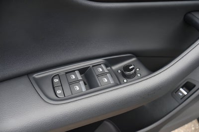 2023 Audi Q8 Premium