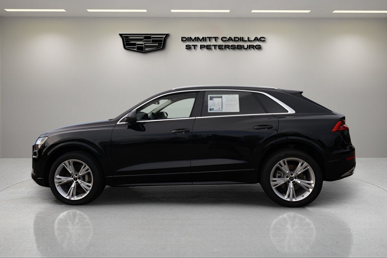 2023 Audi Q8 Premium