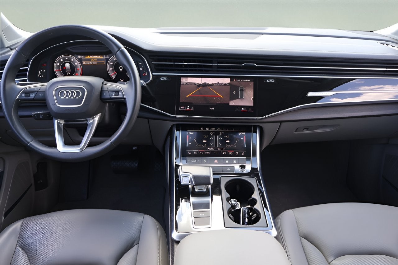2023 Audi Q7 Premium Plus